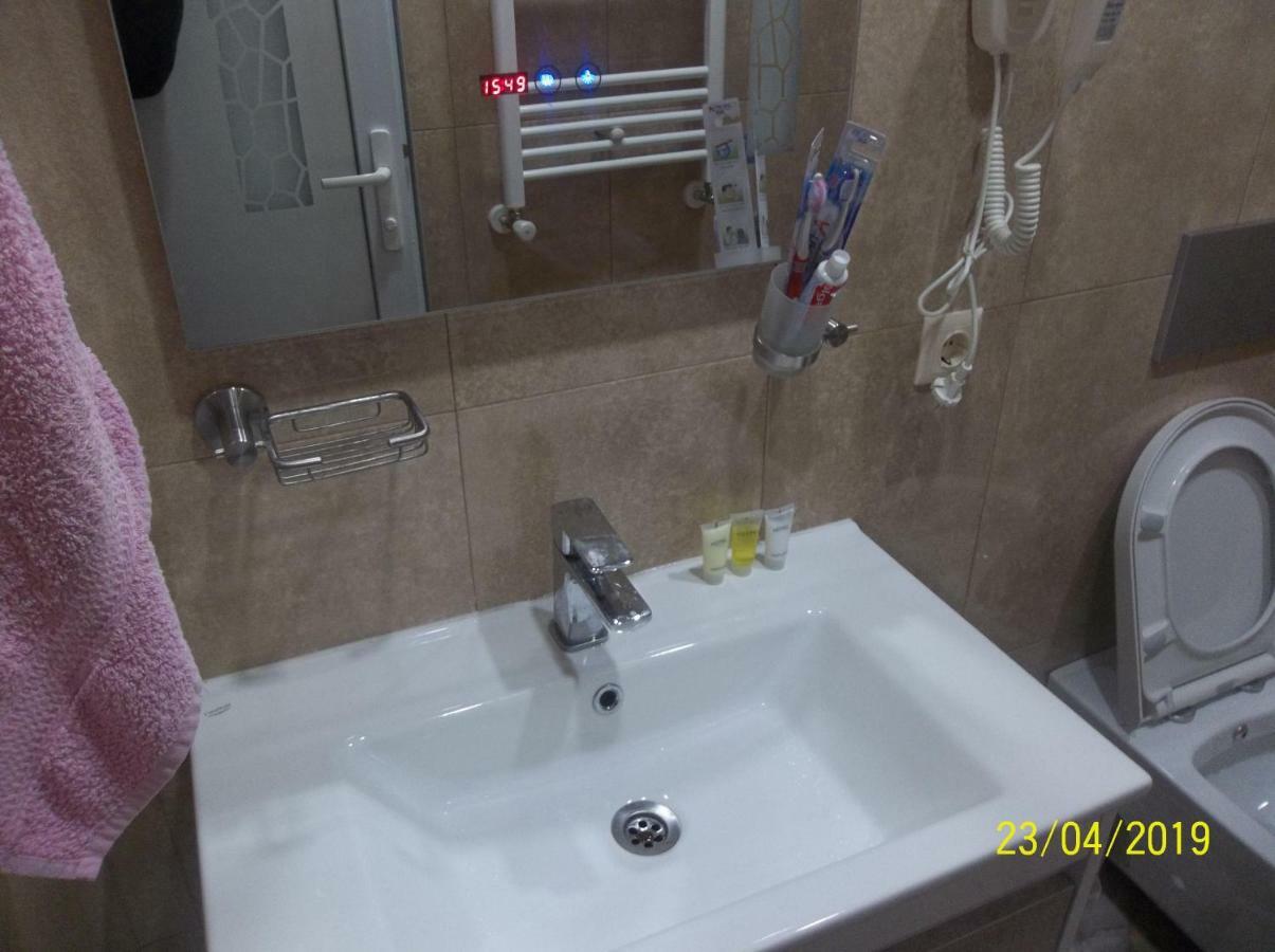 Мате Apartment Batumi Exteriör bild