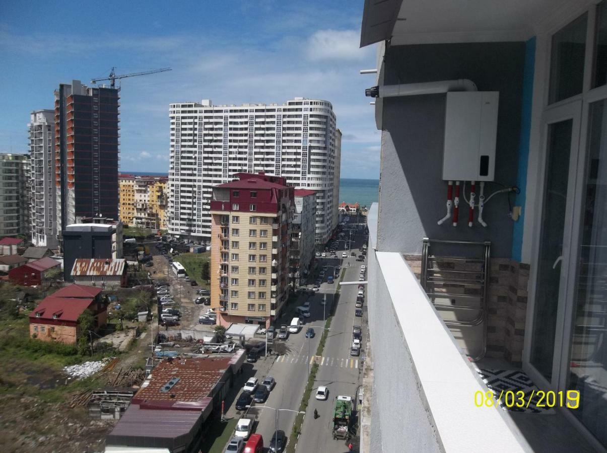 Мате Apartment Batumi Exteriör bild