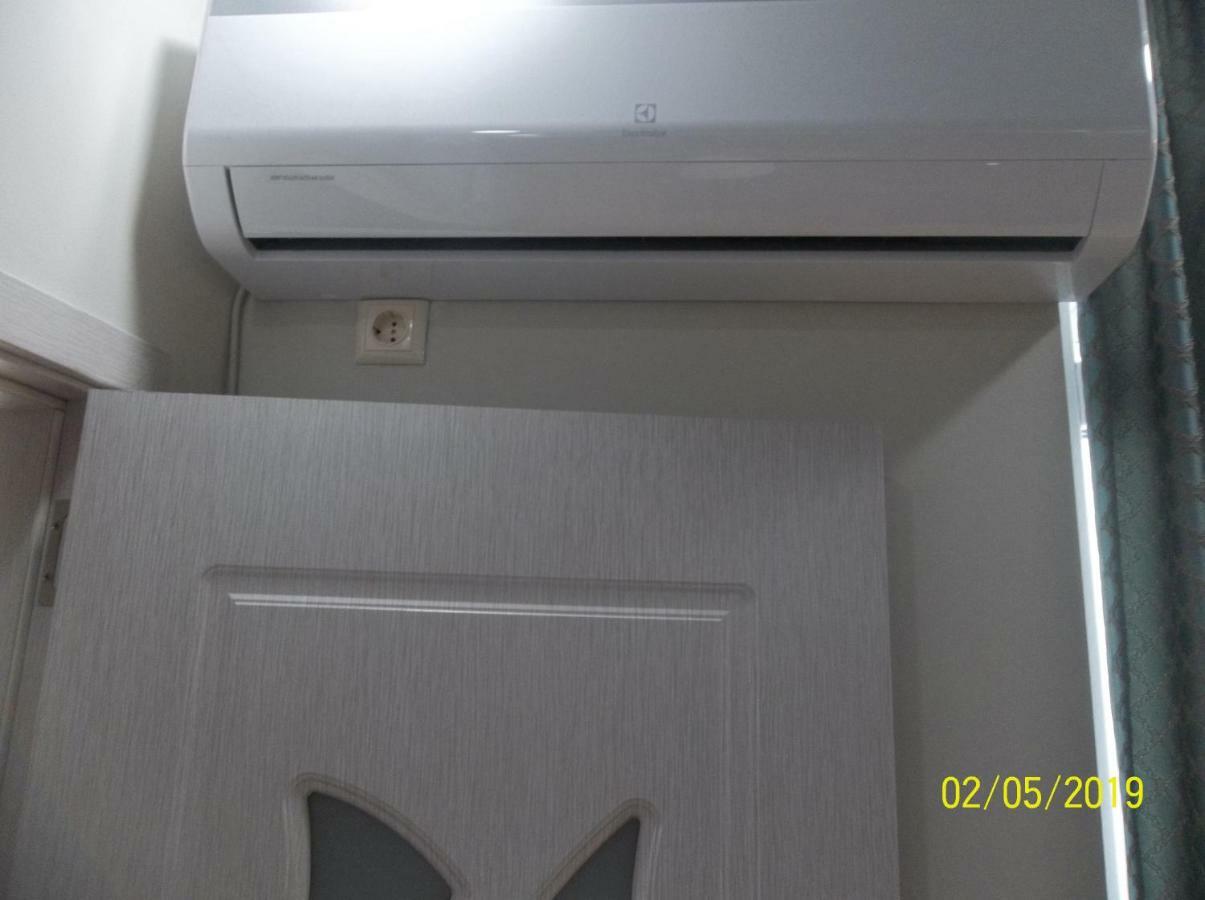 Мате Apartment Batumi Exteriör bild