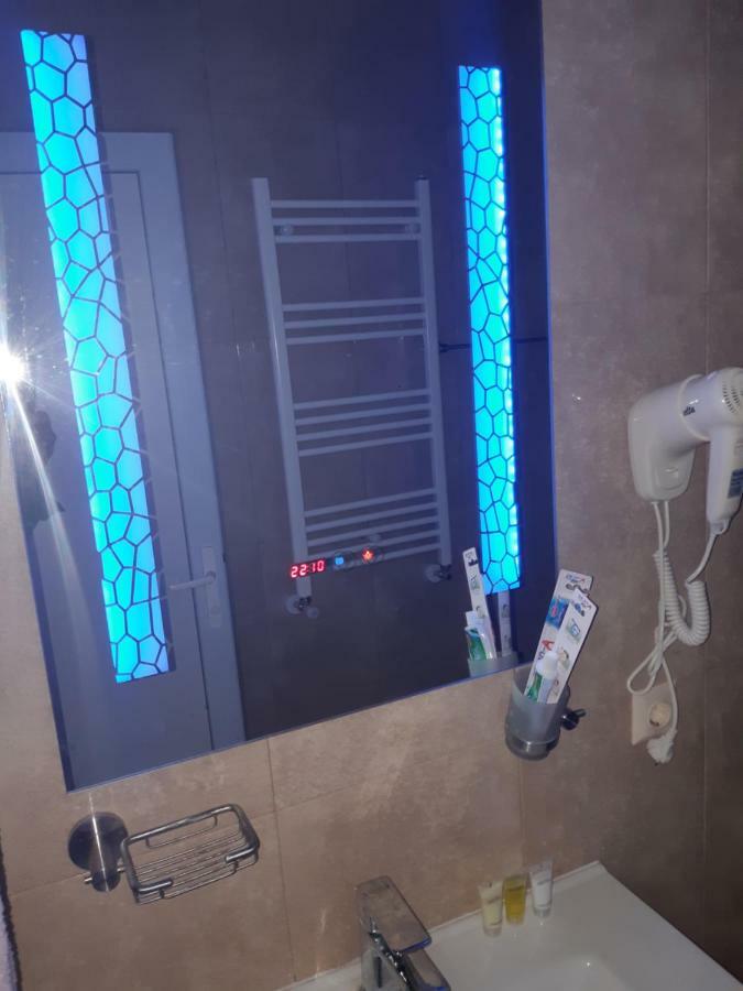 Мате Apartment Batumi Exteriör bild