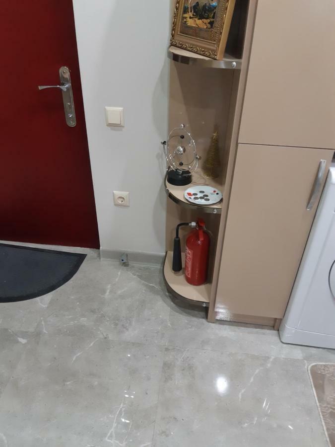 Мате Apartment Batumi Exteriör bild